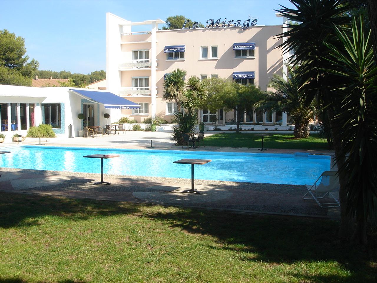 Cit'Hotel Le Mirage Istres Exterior photo